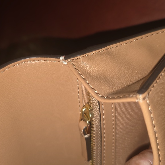 Tory Burch Bold Red Wallet - Picture 5 of 5